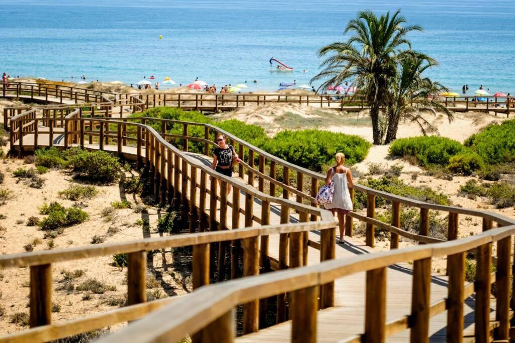 Villa Rustica Privada Con Gran Chalet Y Piscina إلتشه المظهر الخارجي الصورة