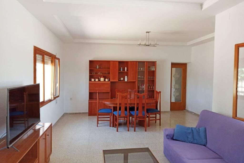 Villa Rustica Privada Con Gran Chalet Y Piscina إلتشه المظهر الخارجي الصورة